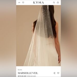 NWT KYHA Marseille Veil - Elegant White